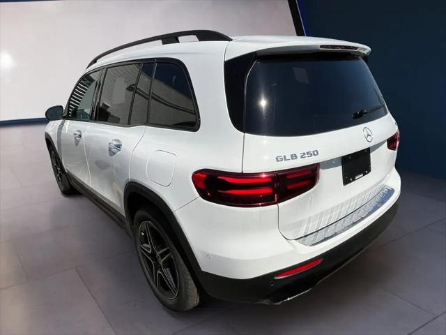2026 Mercedes-Benz GLB 4MATIC