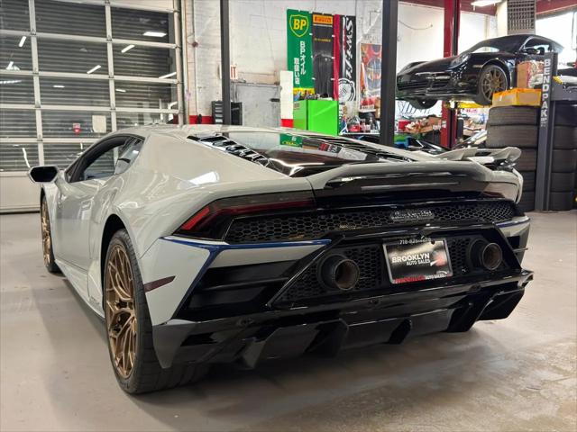 2021 Lamborghini Huracan Evo Coupe