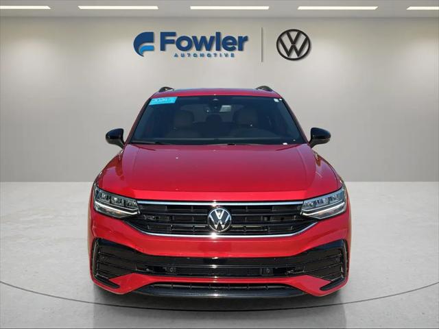 2024 Volkswagen Tiguan 2.0T SE R-Line Black