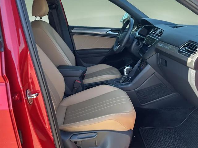 2024 Volkswagen Tiguan 2.0T SE R-Line Black