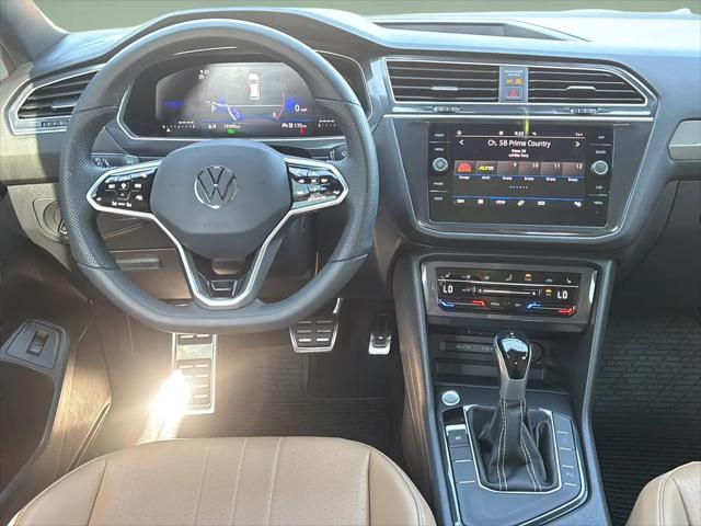 2024 Volkswagen Tiguan 2.0T SE R-Line Black