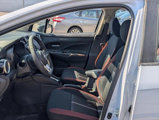 2025 Nissan Versa 1.6 SR