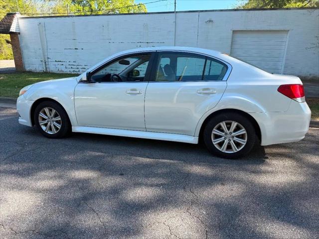 2012 Subaru Legacy 2.5i Premium