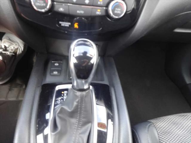 2022 Nissan Rogue Sport SV AWD Xtronic CVT