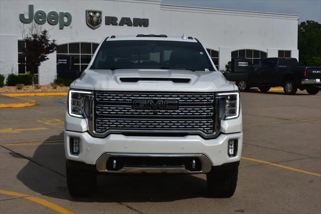 2023 GMC Sierra 3500HD 4WD Crew Cab Standard Bed Denali