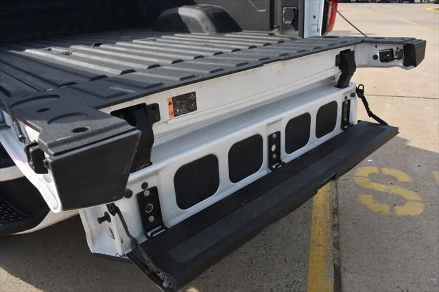 2023 GMC Sierra 3500HD 4WD Crew Cab Standard Bed Denali