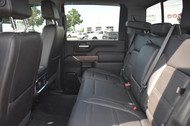 2023 GMC Sierra 3500HD 4WD Crew Cab Standard Bed Denali