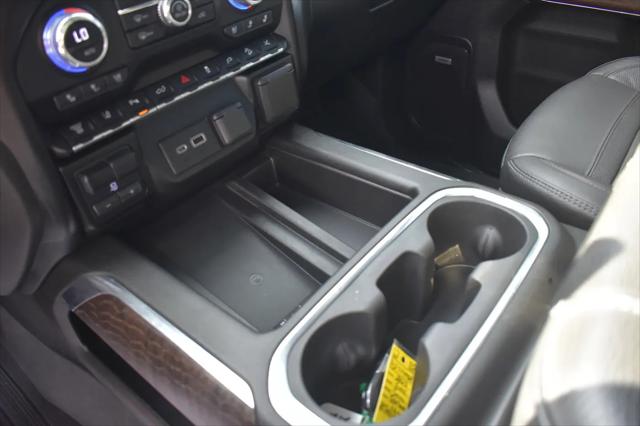 2023 GMC Sierra 3500HD 4WD Crew Cab Standard Bed Denali