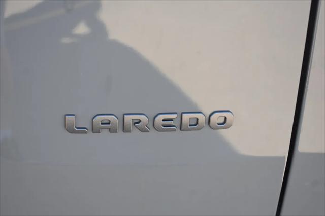 2026 Jeep Cherokee Laredo 4x4