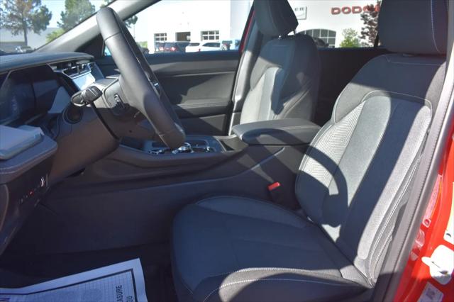 2026 Jeep Cherokee Laredo 4x4