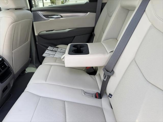 2026 Cadillac XT5 Premium Luxury FWD