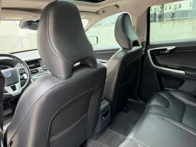 2016 Volvo XC60 T5 Premier
