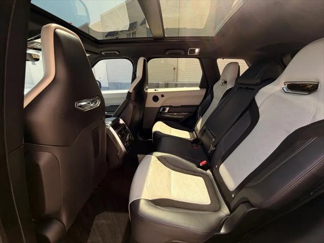 2021 Land Rover Range Rover Sport SVR