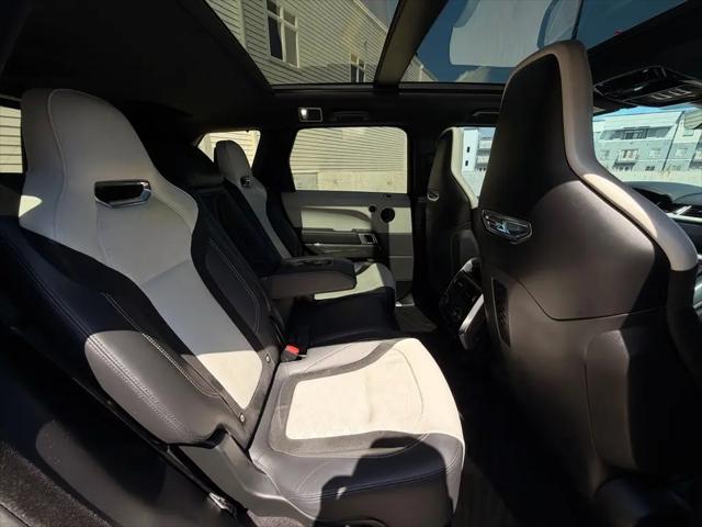 2021 Land Rover Range Rover Sport SVR