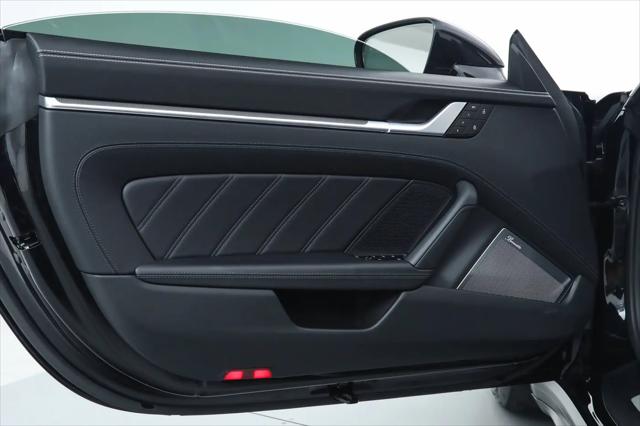 2025 Porsche 911 Turbo S Cabriolet