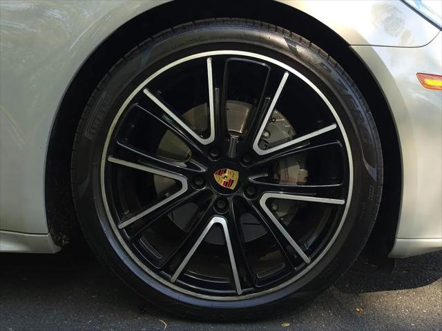 2020 Porsche Panamera 4S