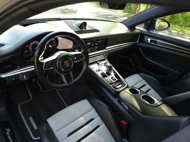 2020 Porsche Panamera 4S