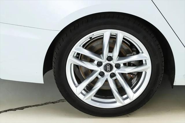 2023 Audi A4 Premium Plus 45 TFSI S line quattro S tronic