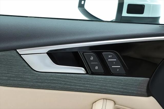 2023 Audi A4 Premium Plus 45 TFSI S line quattro S tronic