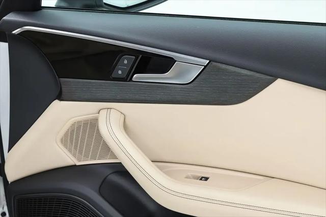 2023 Audi A4 Premium Plus 45 TFSI S line quattro S tronic