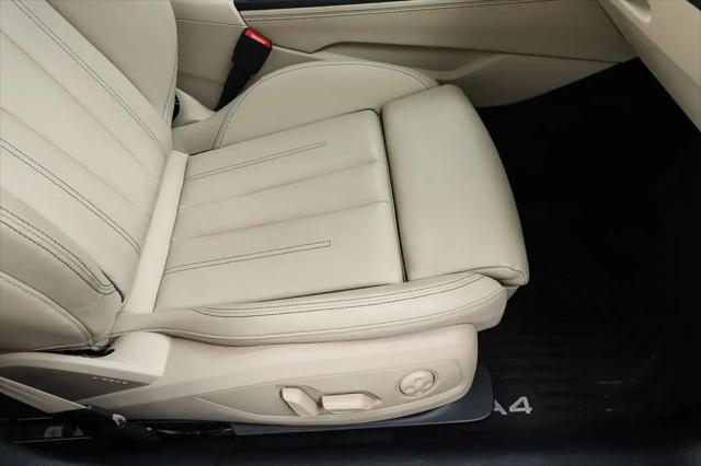 2023 Audi A4 Premium Plus 45 TFSI S line quattro S tronic