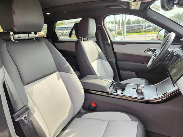 2026 Land Rover Range Rover Velar P250 Dynamic SE