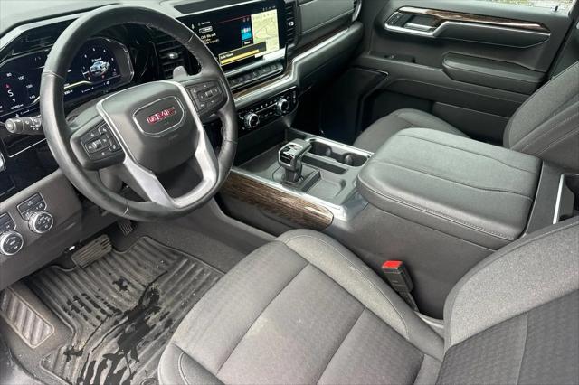 2023 GMC Sierra 1500 4WD Crew Cab Short Box Elevation with 3SB