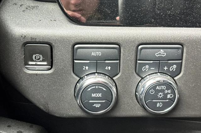 2023 GMC Sierra 1500 4WD Crew Cab Short Box Elevation with 3SB