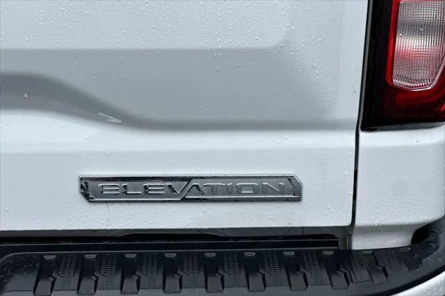 2023 GMC Sierra 1500 4WD Crew Cab Short Box Elevation with 3SB