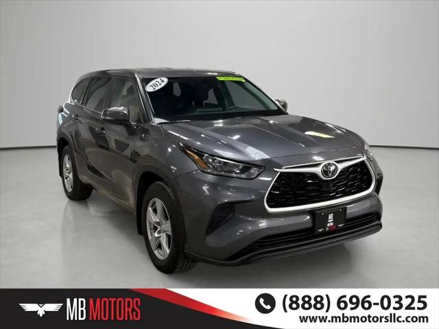 2024 Toyota Highlander LE
