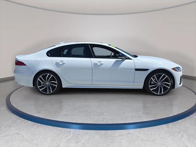 2024 Jaguar XF R-Dynamic SE P250 AWD Automatic