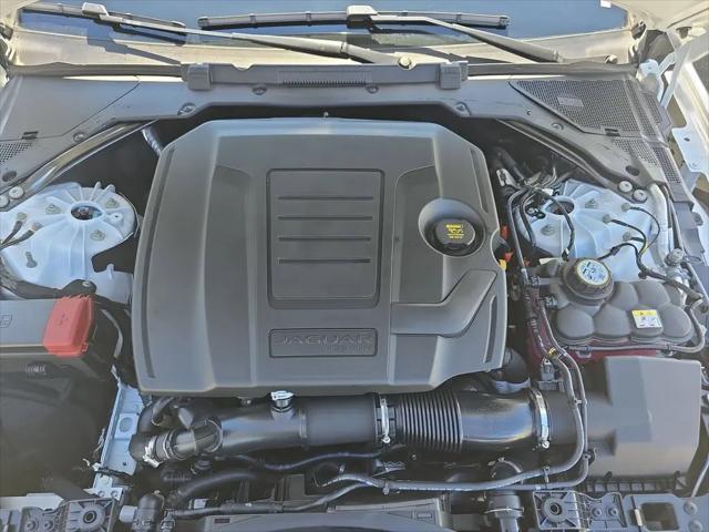 2024 Jaguar XF R-Dynamic SE P250 AWD Automatic