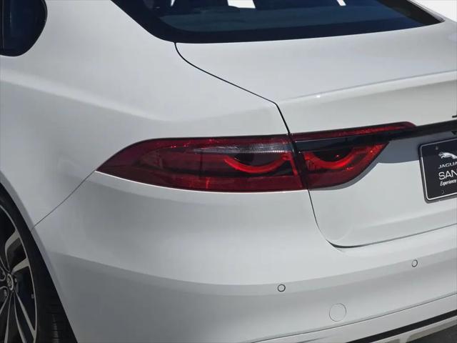 2024 Jaguar XF R-Dynamic SE P250 AWD Automatic