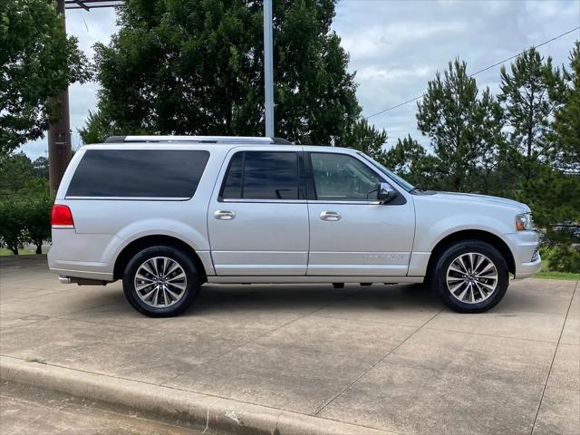 2017 Lincoln Navigator L Select