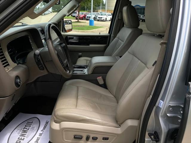 2017 Lincoln Navigator L Select