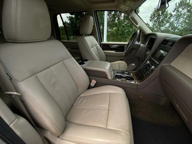 2017 Lincoln Navigator L Select