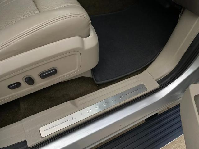 2017 Lincoln Navigator L Select