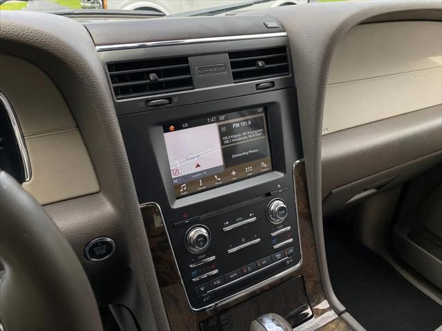 2017 Lincoln Navigator L Select