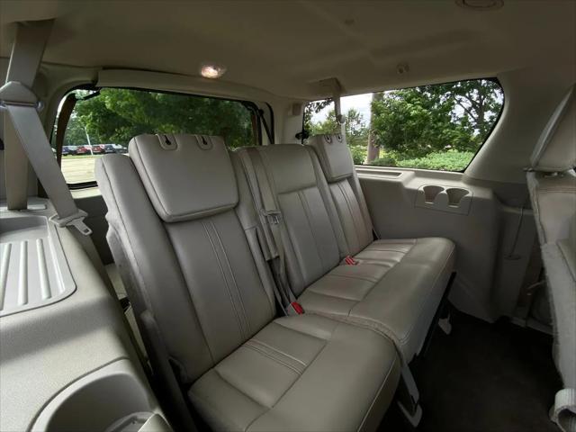 2017 Lincoln Navigator L Select