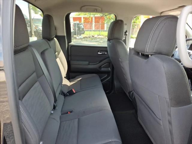 2024 Nissan Frontier Crew Cab SV 4x2