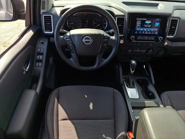 2024 Nissan Frontier Crew Cab SV 4x2