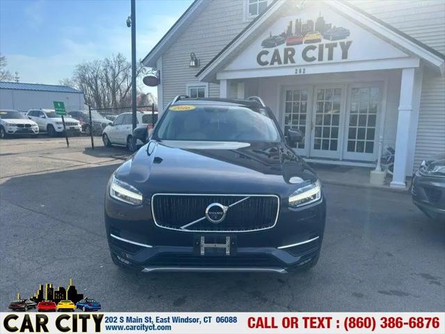 2016 Volvo XC90 T6 Momentum