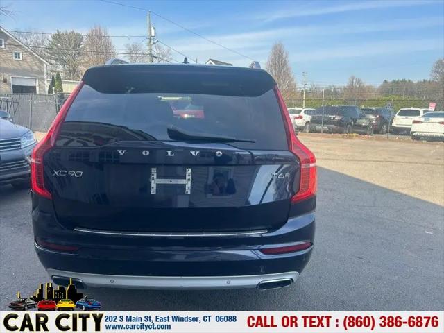 2016 Volvo XC90 T6 Momentum