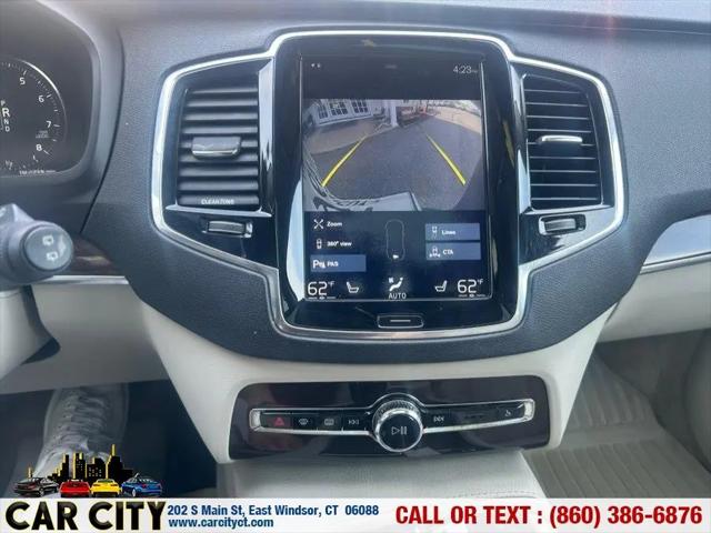 2016 Volvo XC90 T6 Momentum