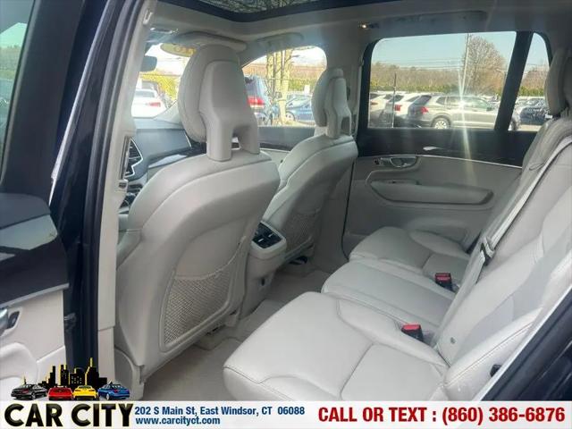 2016 Volvo XC90 T6 Momentum