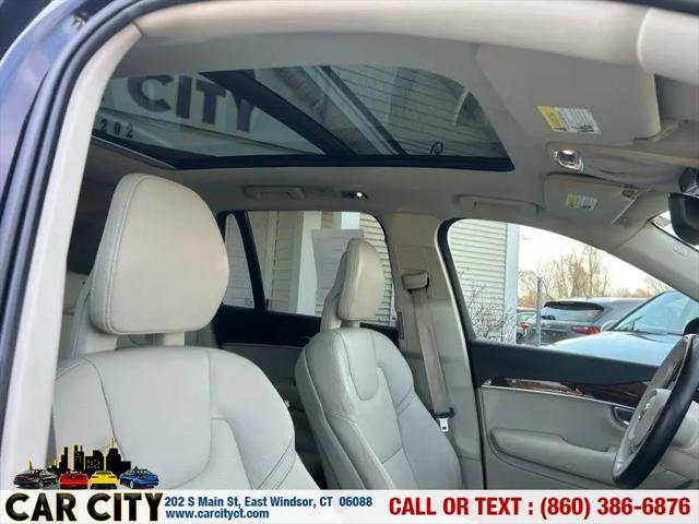 2016 Volvo XC90 T6 Momentum