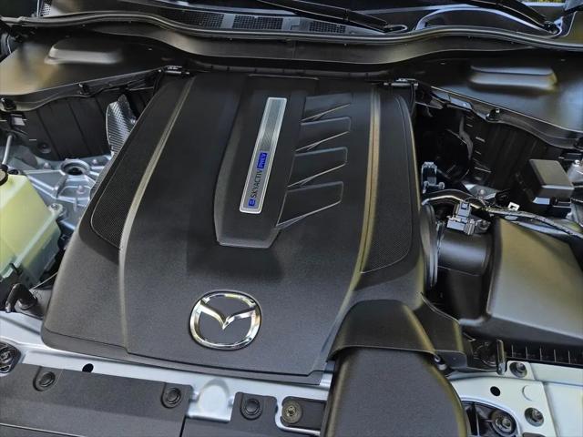2025 Mazda X-90 Premium Sport