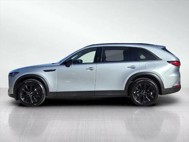 2025 Mazda X-90 Premium Sport