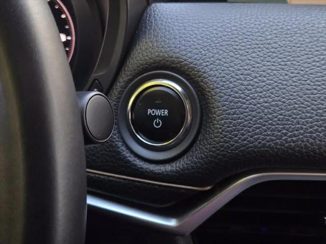 2025 Mazda X-90 Premium Sport