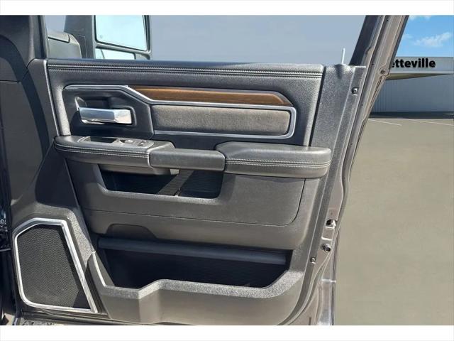 2024 Ram 2500 Laramie Crew Cab 4x4 6'4" Box